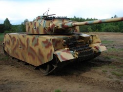  Czołg PzKpfw IV - REPLIKA 