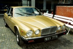 Jaguar XJ6